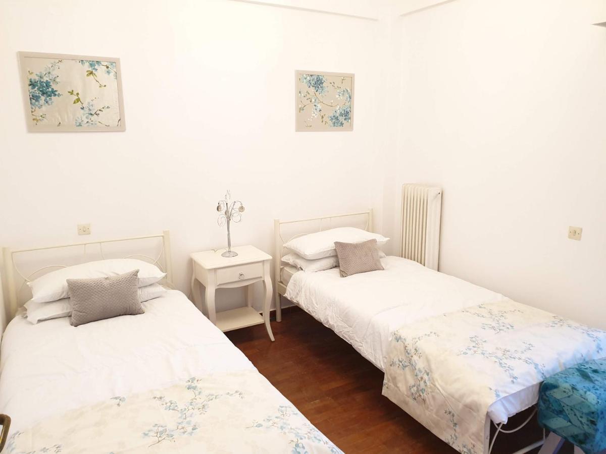 Lemesou Apartments พาทรา ภายนอก รูปภาพ